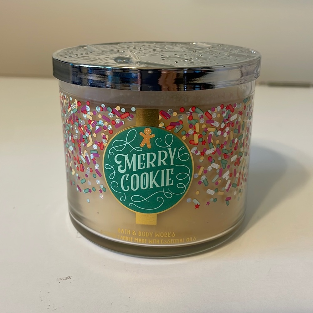 Merry Cookie Scented Candle *NEW*